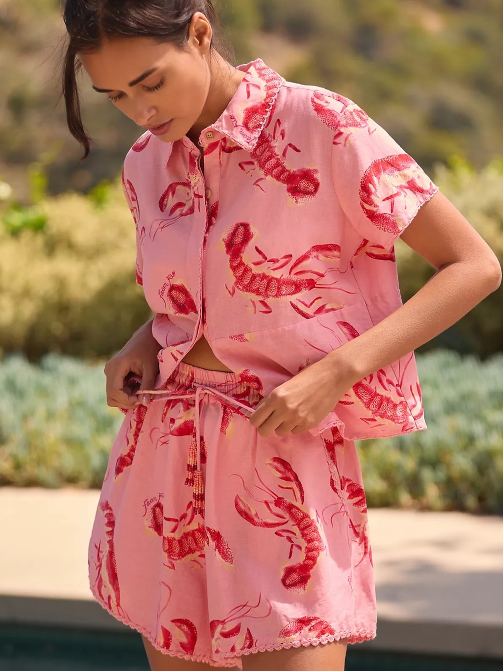 FARM Rio Linen Lobster Shorts L.